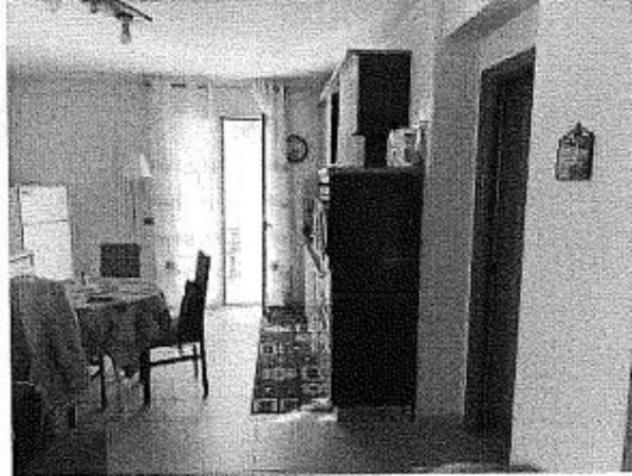 Immobile in asta di 91 m², box auto in vendita a Lentini - Foto 3