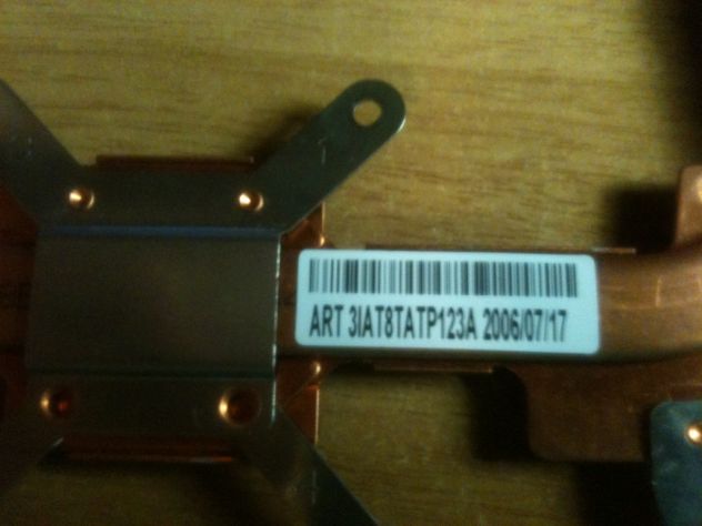 Dissipatore completo di ventola HP Compaq V6000 - Foto 4