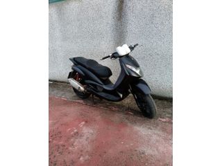 Piaggio Beverly 200 Scooter Usato Anno 2001 Nero