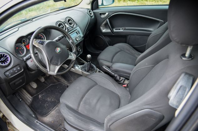 Alfa Romeo MiTo 1.3 JTDm-2 95 CV S&S Progression 2012 - Foto 8