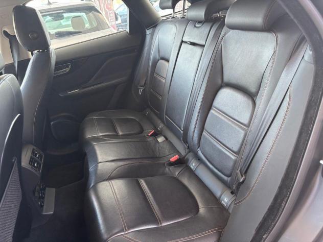JAGUAR - F-Pace - 2.0d 180 CV AWD aut. Prestige - Foto 9