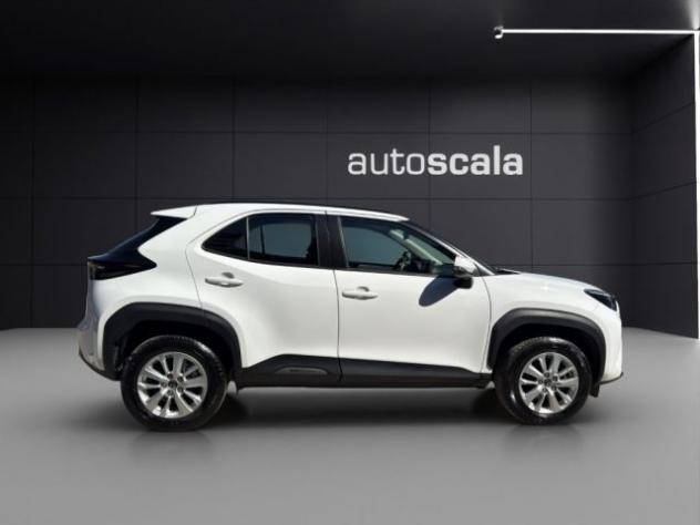 TOYOTA Yaris Cross 1.5 Hybrid 5p. E-CVT Active rif. 23549133 - Foto 6