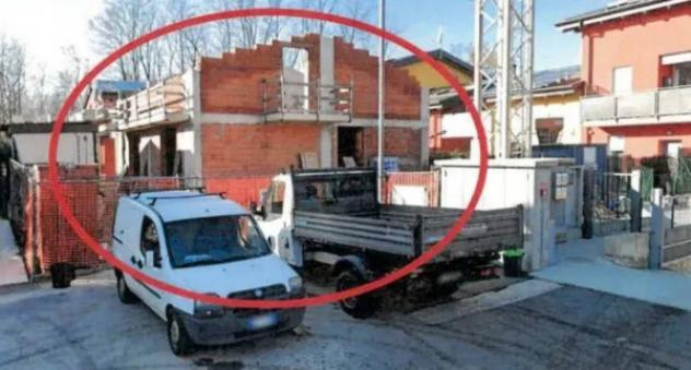Immobile in asta di 244 m², box auto doppio in vendita a Faloppio - Foto 12