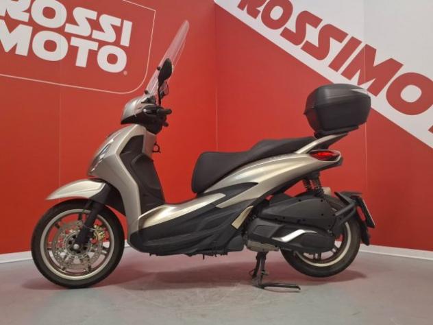 PIAGGIO Beverly 300 i.e. Beverly 300 Piaggio ABS-ASR MY21 (2021-) rif. 24065633 - Foto 2
