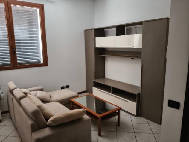 Appartamento di 35 m² con 2 locali e box auto in affitto a Como - Foto 2