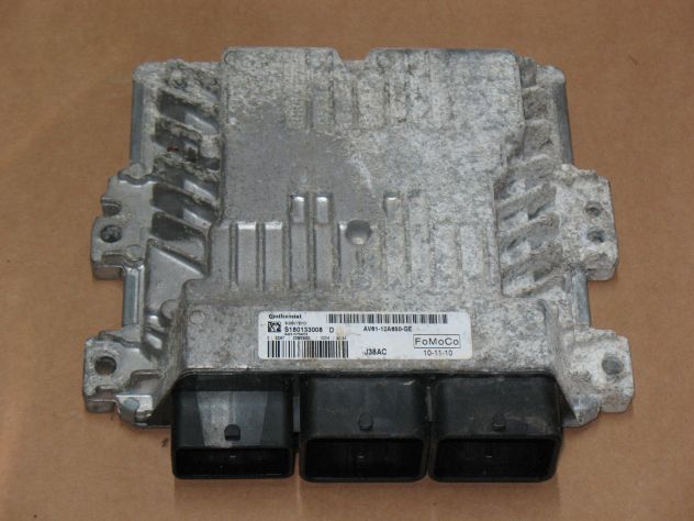 S180133008D ECU FORD FOCUS C-MAX S180133008 AV61-12A650-GE SID807EVO