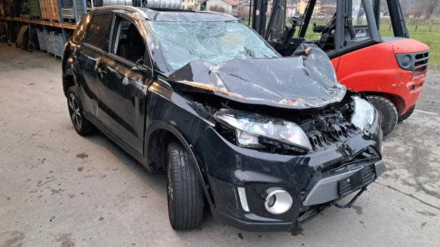 Ricambi vari Suzuki Vitara 1.6 benzina 4x4 del 2017 - Foto 2