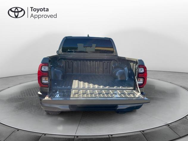 Toyota Hilux 2.8 D-4D 48V A/T 4WD DC Invincible - Foto 10
