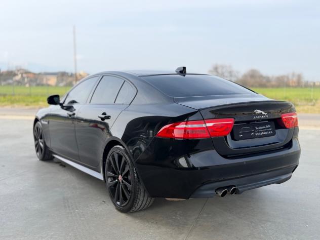 Jaguar XE 2.0 D Turbo R-Sport - Foto 3
