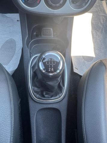 Opel Corsa 1.2 BENZ 85CV 5P KM 67000 - 2013 - Foto 9