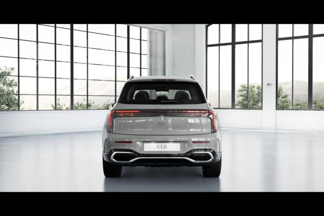 Mercedes-Benz GLB 220 4MATIC - Foto 5