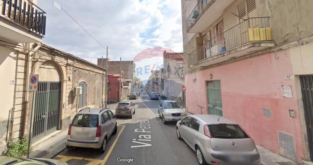 Negozio in vendita a Catania, Via P. Nicola - Picanello