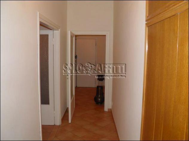 Stanza in appartamento in affitto a Siena - Foto 4