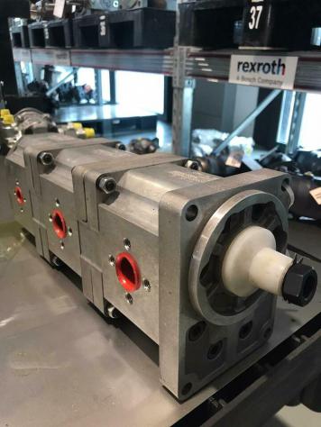 Pompa Sauer Danfoss a ingranaggi tripla rotazione DX