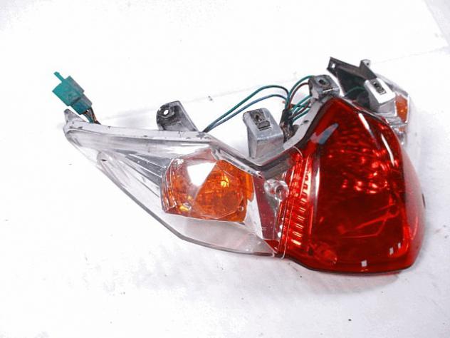 FARO FRECCE POSTERIORE KYMCO AGILITY 50 RS 4T (2009 - 2013) 33701-LDC8-E10 CON DIFETTO - Foto 3