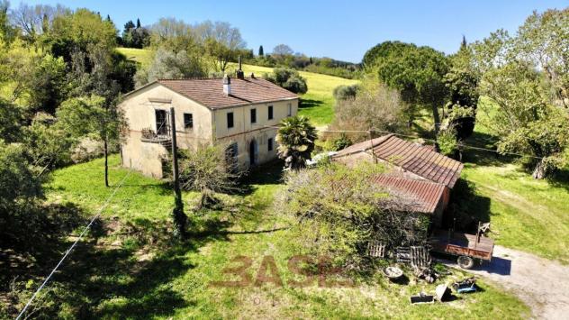 Casale in vendita a Collesalvetti