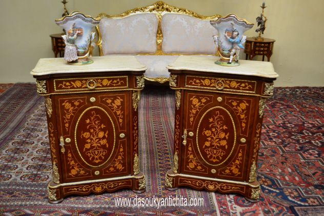 Coppia di servantine intarsiate stile Napoleone III