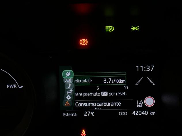 Toyota Yaris Yaris 1.5 Hybrid 5 porte Trend AREA C FREE + COMFORT PACK - Foto 9