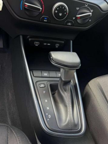 Hyundai i20 1.0 t-gdi Connectline 90cv dct - Foto 8