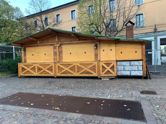 CASA COMMERCIALE STREETFOOD /MERCATINI