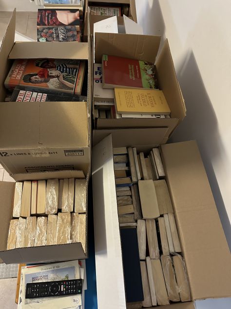 VARI LIBRI - Foto 2