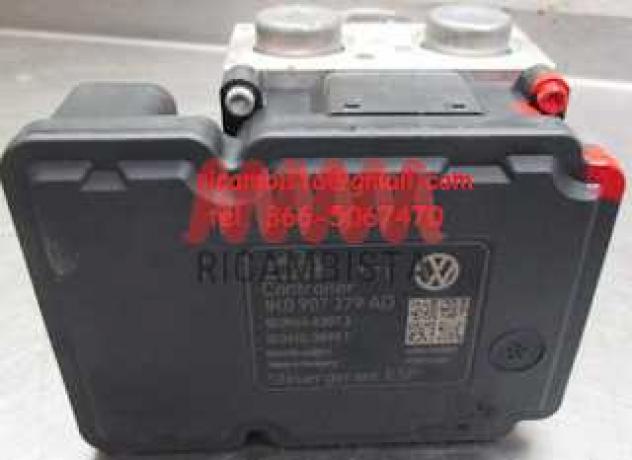 1K0614517BD 10096103073 1K0907379AD 10061338991 10021202204 Skoda Octavia ABS