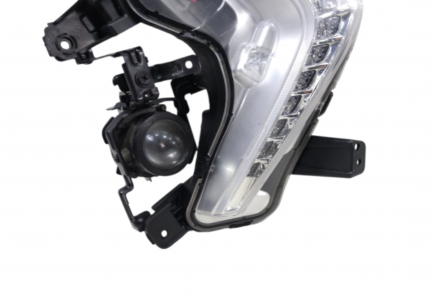 FANALINO PARAURTI ANT DX HYUNDAI Tucson serie 92208-D7700 (15) - Foto 3
