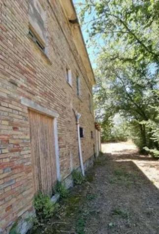Immobile in asta di 157 m² con più di 5 locali in vendita a Monte Urano - Foto 7