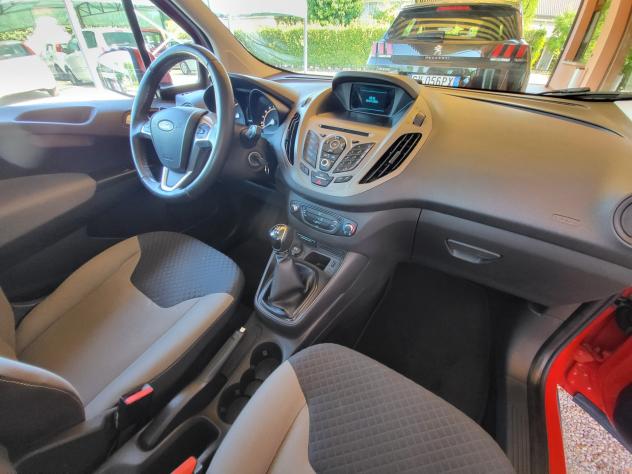 Ford Tourneo Courier 1.5 TDCI 75 CV Sport - Foto 8
