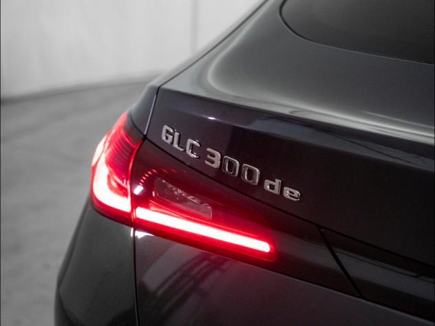 Mercedes-Benz GLC GLC 300 de 4MATIC Plug-in hybrid Coupe AMG Line Advanced Tech - Foto 9