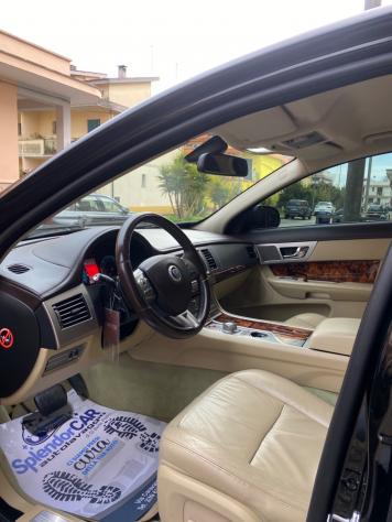Jaguar XF 3.0 D V6 Premium Luxury - Foto 5