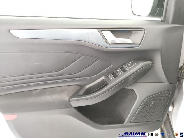 Ford Focus 1.0 EcoBoost Hybrid 125 CV 5p. Active X - Foto 10