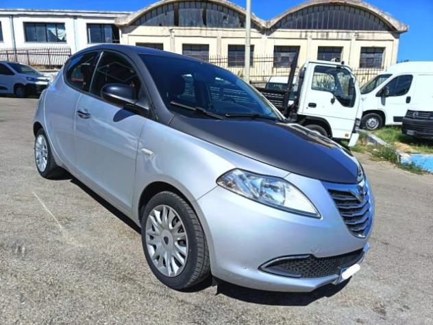 LANCIA Ypsilon 1.2 69 CV 5 porte Platinum rif. 24088575 - Foto 2