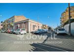 Casa indipendente di 131 m² con 3 locali e box auto in vendita a Catania