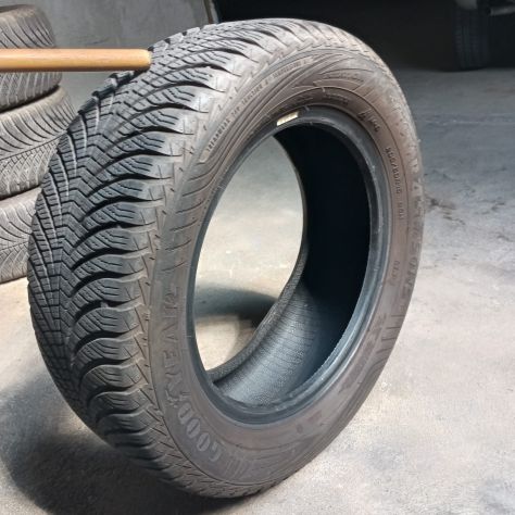 4 gomme quattrostagioni Goodyear in buone condizioni