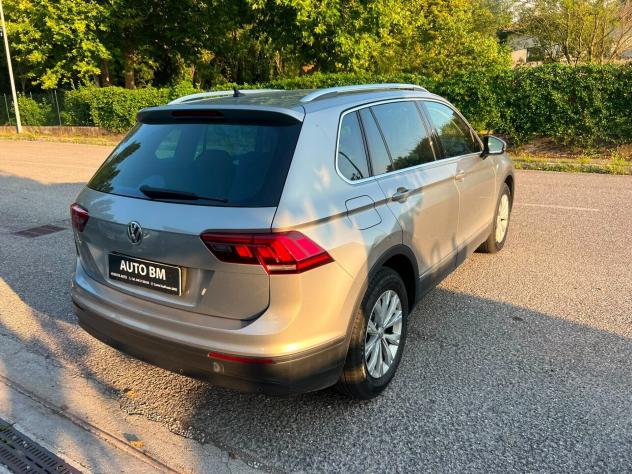 Volkswagen Tiguan 2.0 TDI SCR Business BlueMotion Technology - Foto 3