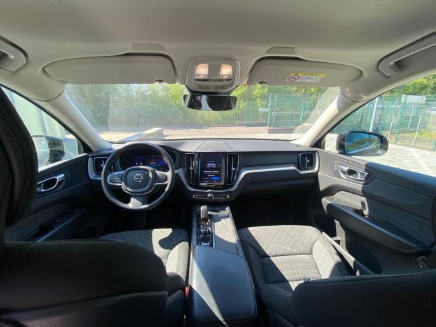 Volvo XC60 B4 D AWD automatico Core oltre oneri finanziari - Foto 6