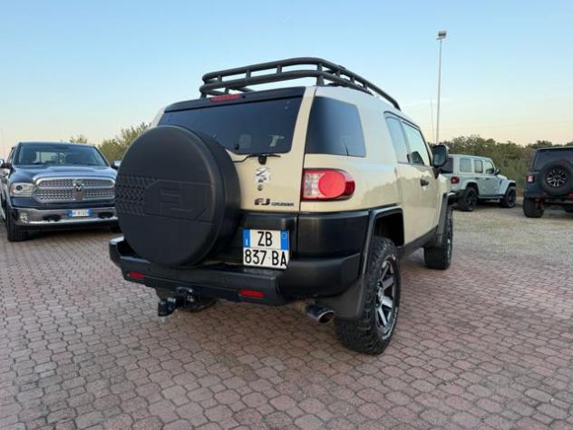 TOYOTA FJ Cruiser 4.0 V6 4X4 BELLISSIMA COME NUOVA! rif. 21348692 - Foto 6