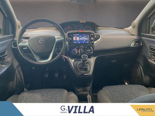 Lancia Ypsilon NEW My23 1.0 Firefly 70 CvStart&Stop Hybrid Gold - Foto 8