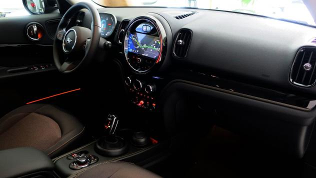 Mini Cooper D Countryman 2.0 150CV AUTOMATICA CLASSIC MIDNIGHT TOTAL BLACK II - FULL LED NAV FULL DISPLAY CLIMA BZ PREMIUM PA - Foto 5