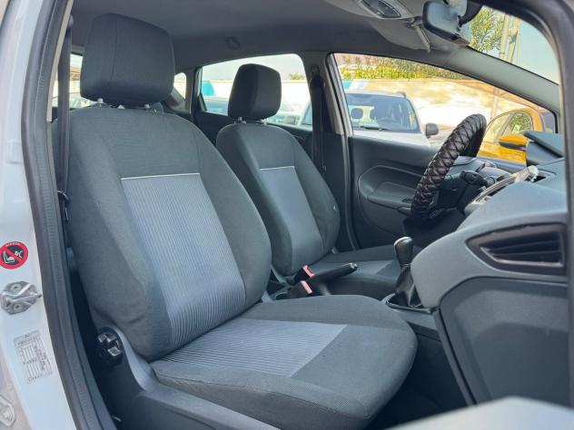 Ford Fiesta Fiesta 5p 1.6 tdci + 95cv E5 - Foto 10