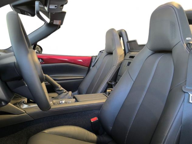 Mazda MX-5 ST 1.5 SKYACTIV-G EXCLUSIVE LINE 132 HP - Foto 8