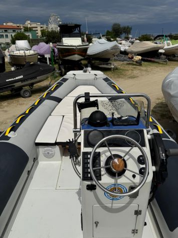 gommone motore carrello