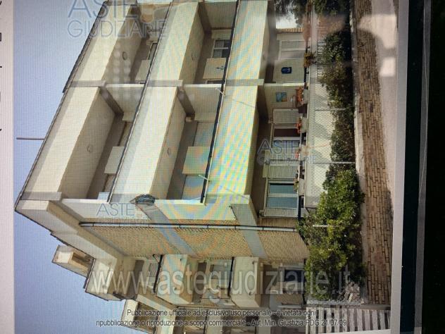 IMMOBILI-IMMOBILE RESIDENZIALE-via lungomare 3275 - Foto 4