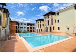 APPARTAMENTO AL PIANO TERRA CON PISCINA