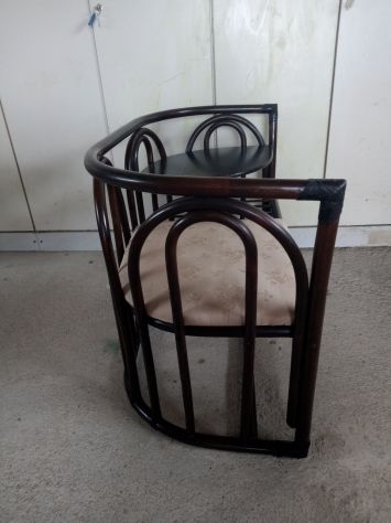 Divanetto in bambù Rattan con tavolino incorporato e cuscino - Foto 4