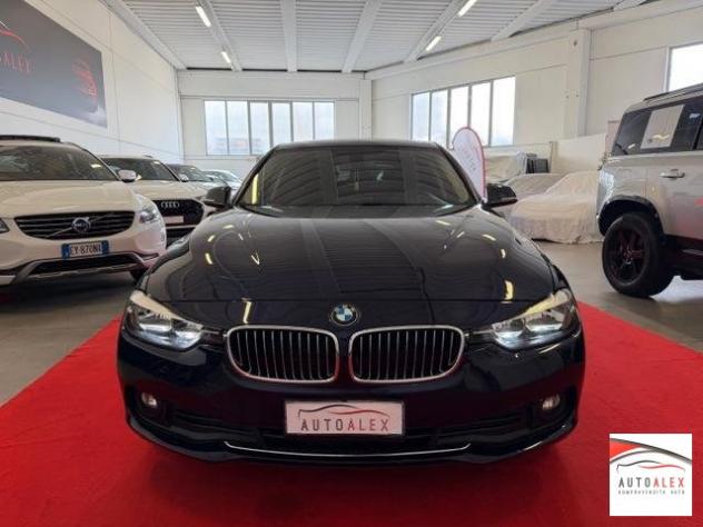 BMW - Serie 3 Touring 318d Touring Business Advantage auto - Foto 2