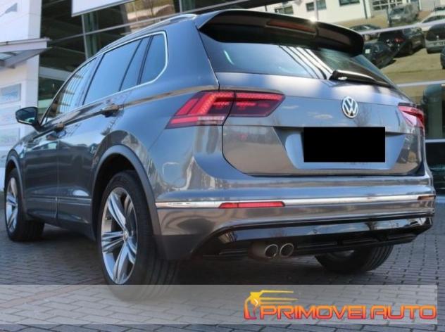 VOLKSWAGEN Tiguan 2.0 TDI SCR DSG R-Line rif. 19456746 - Foto 6