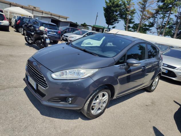 Ford Fiesta 1.5 TDCi 75CV 5 porte Titanium - Foto 6