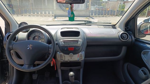 PEUGEOT 107 1.0 SWEET YEARS 5P - Foto 5